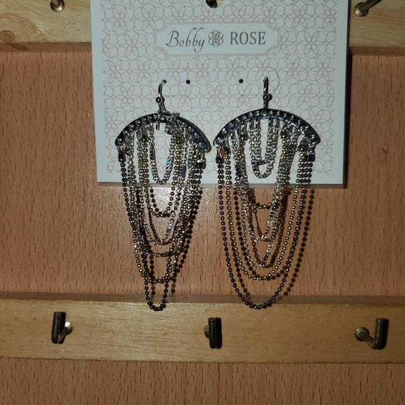 FANCY EARRINGS - Picture 1 of 4